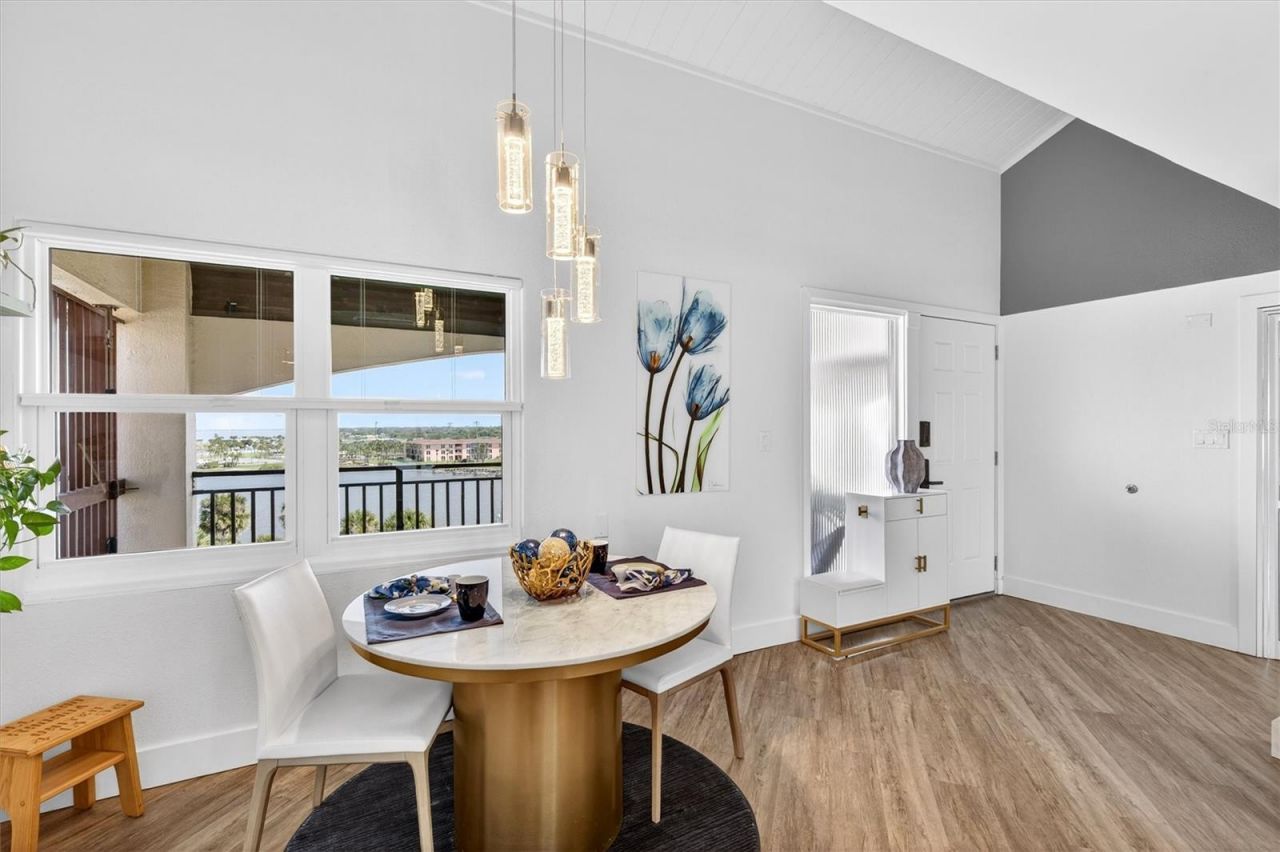 661 Marina Point Drive, Unit 661, Daytona Beach, FL 32114 Photo