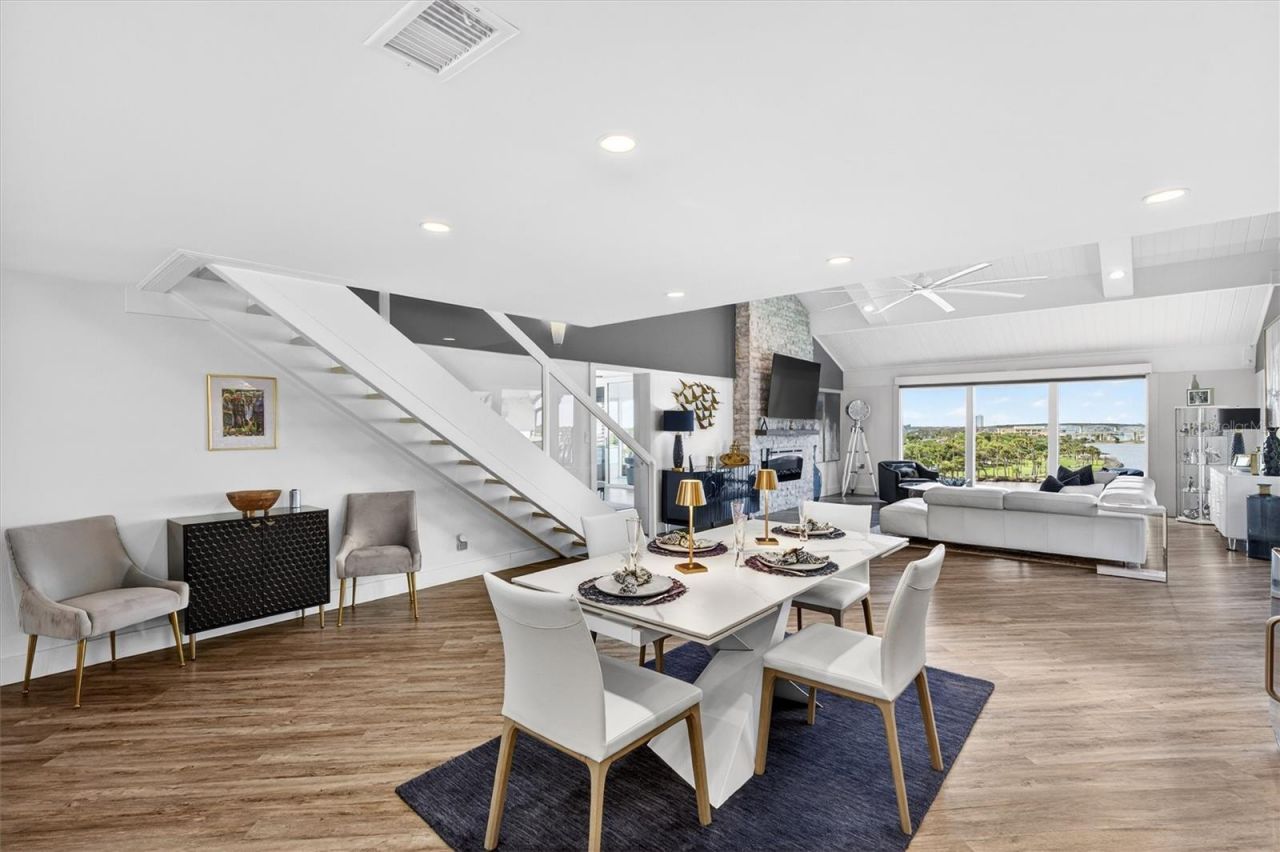 661 Marina Point Drive, Unit 661, Daytona Beach, FL 32114 Photo
