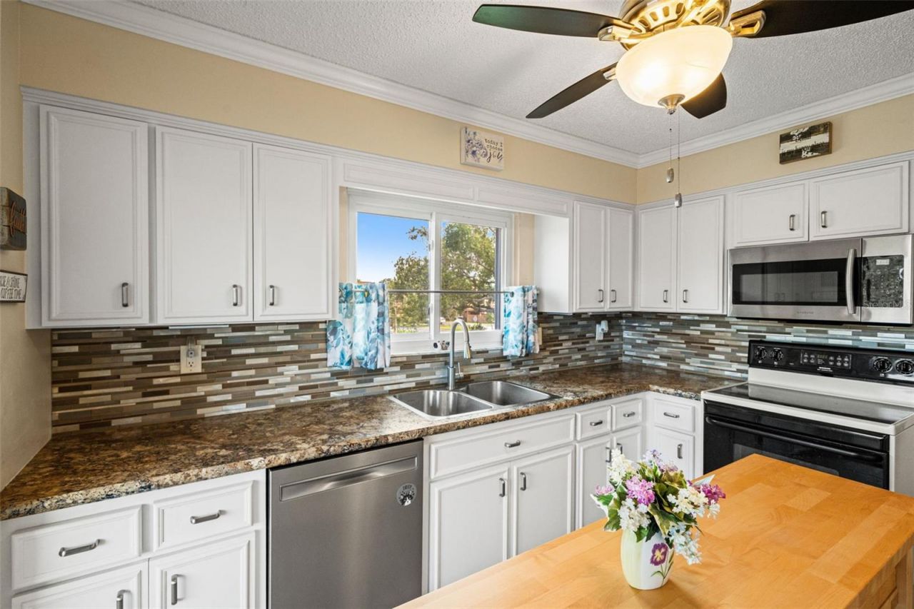 3836 Lighthouse Way , Unit 3836, New Port Richey, FL 34652 Photo