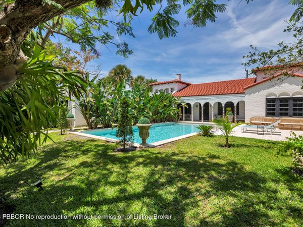 333 Murray Road, West Palm Beach, FL 33405