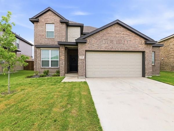 119 Lost Oak Drive, Cleburne, TX 76031