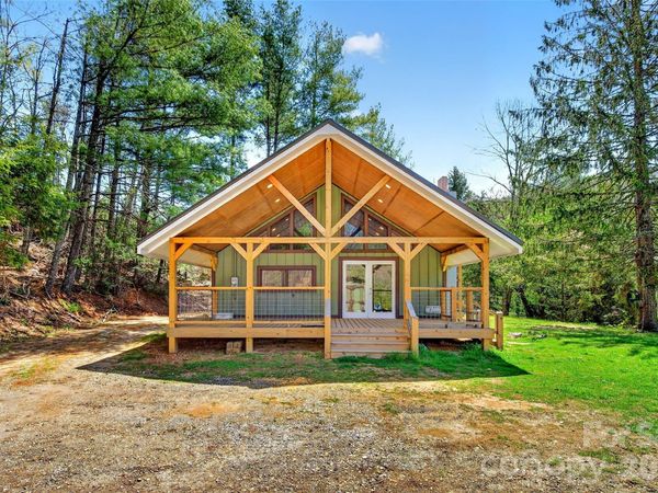 1959 Jackson Town Road, Spruce Pine, NC 28777