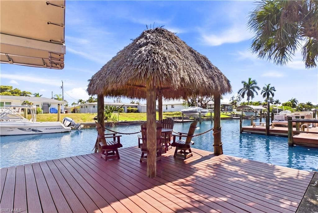 1440 Vendome Ct, Cape Coral, FL 33904 Photo