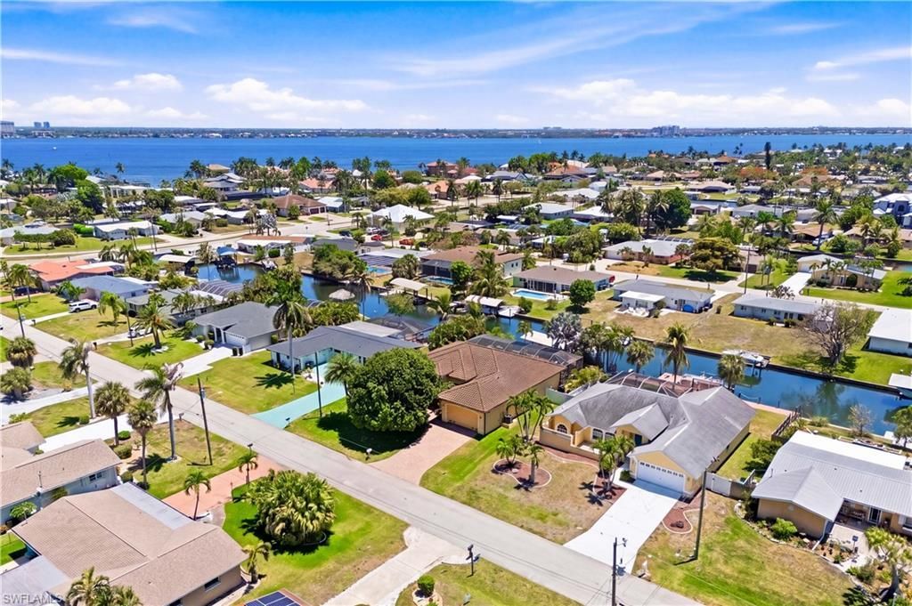 1440 Vendome Ct, Cape Coral, FL 33904 Photo