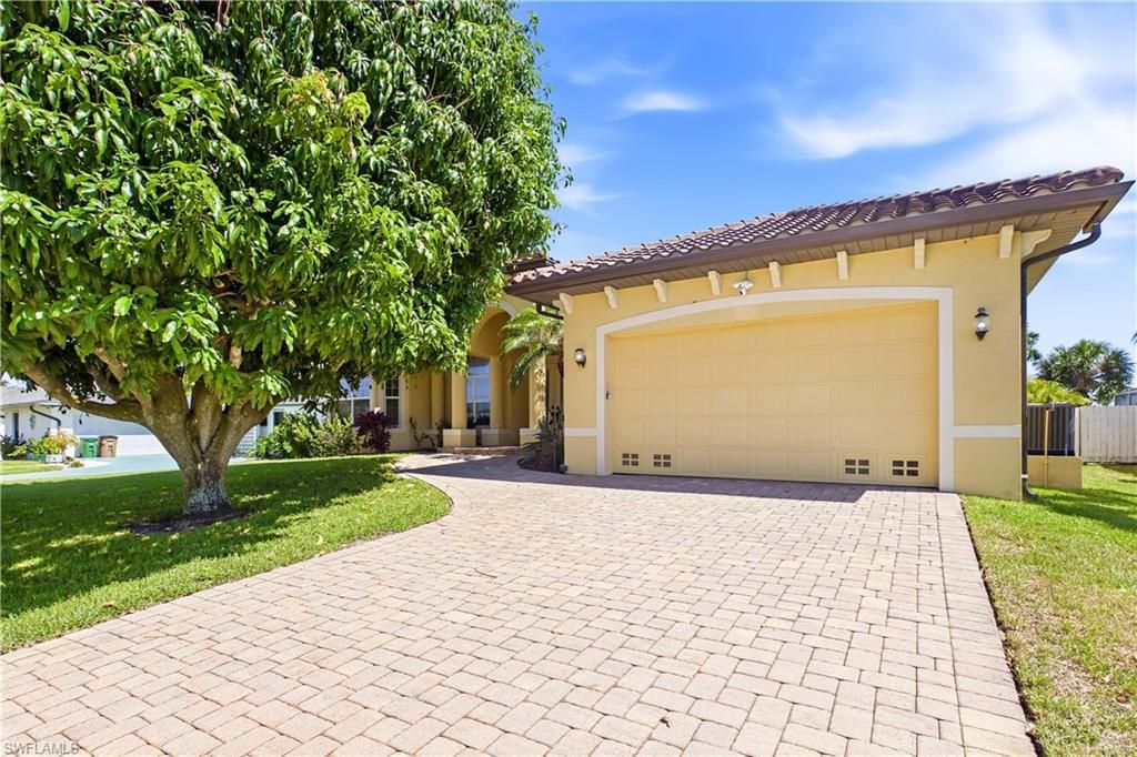 1440 Vendome Ct, Cape Coral, FL 33904 Photo