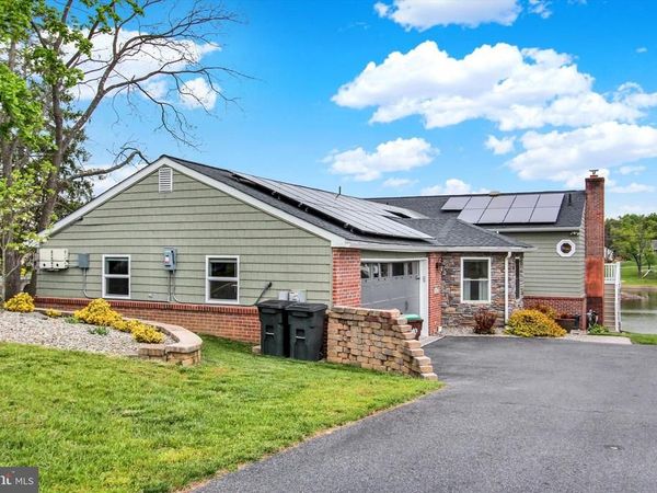 407 HERITAGE DRIVE, GETTYSBURG, PA 17325