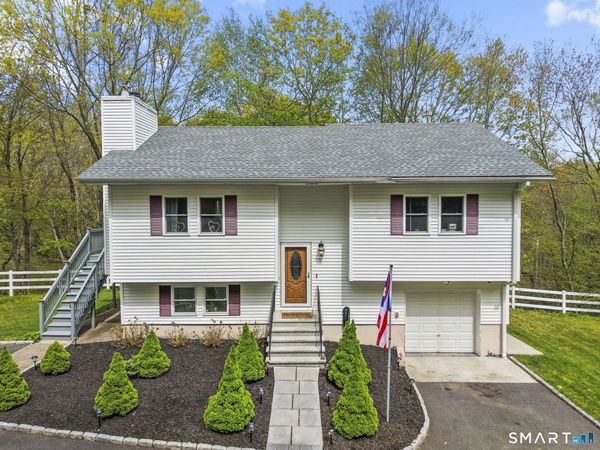 1118 Spindle Hill, Wolcott, CT 06716