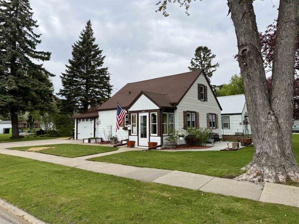 200 Grandview Avenue, Waupun, WI 53963