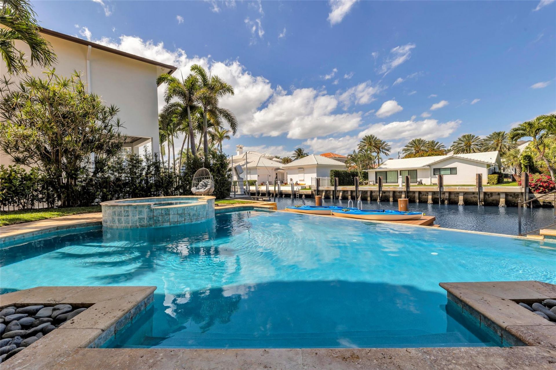 1011 Rhodes Villa Avenue, Delray Beach, FL 33483 Photo