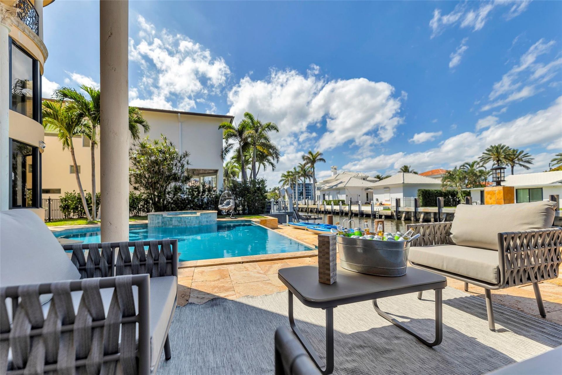 1011 Rhodes Villa Avenue, Delray Beach, FL 33483 Photo