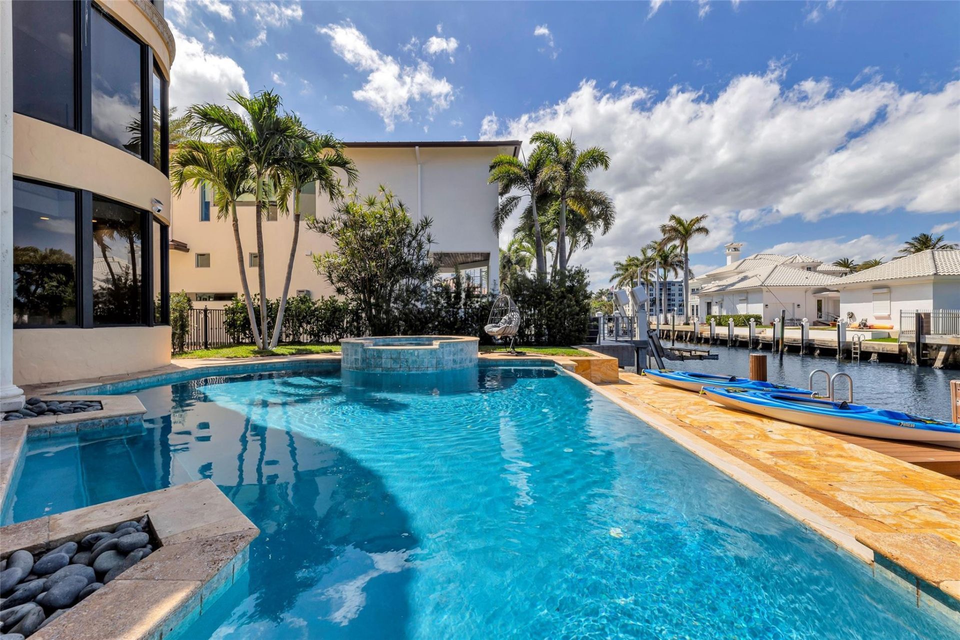 1011 Rhodes Villa Avenue, Delray Beach, FL 33483 Photo