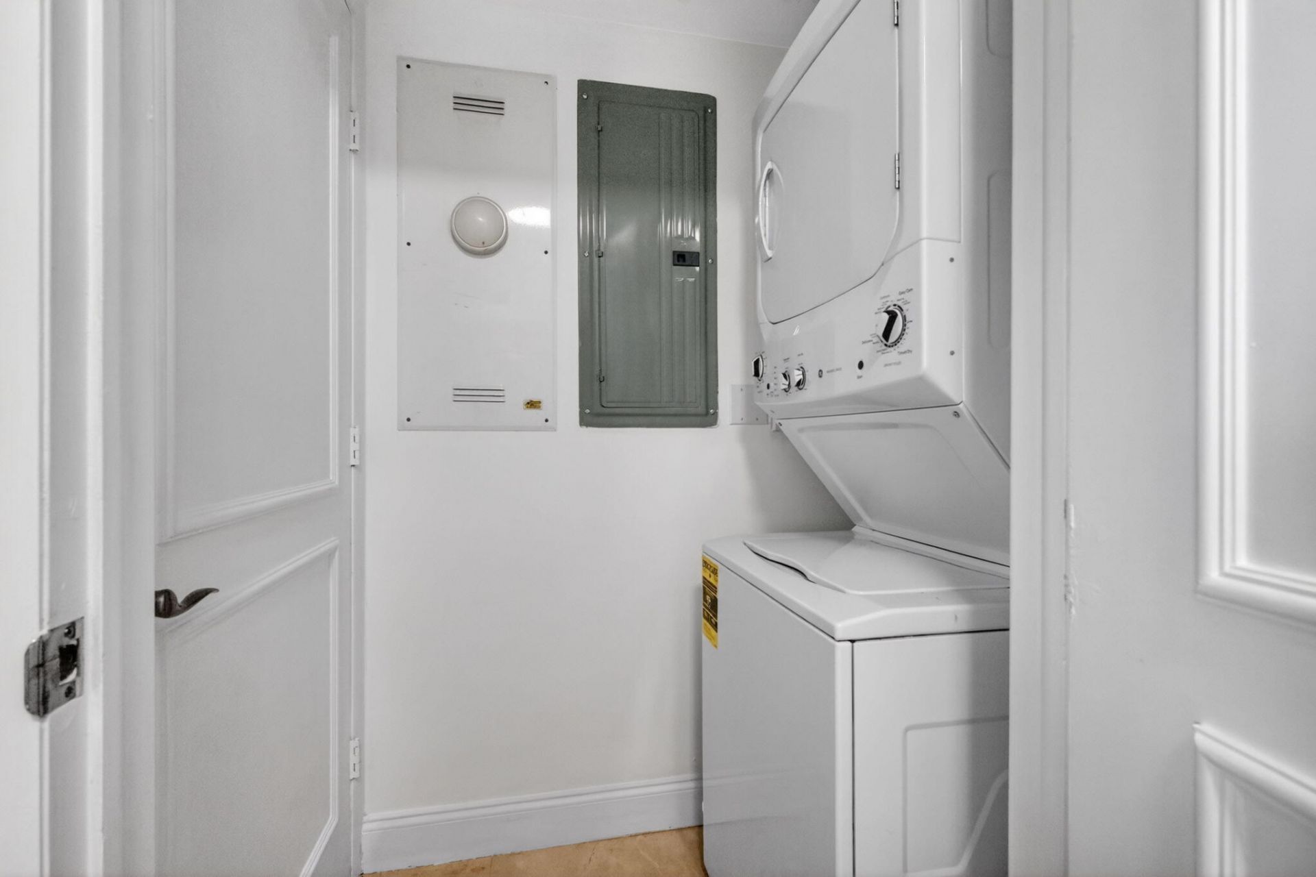 18911 Collins Avenue, Unit 2303, Sunny Isles Beach, FL 33160 Photo