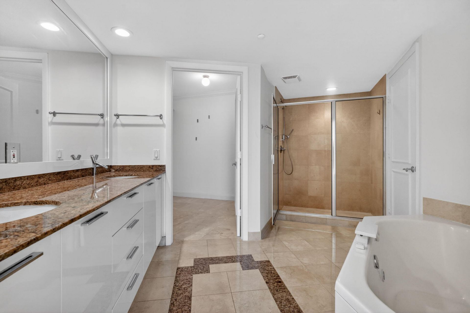 18911 Collins Avenue, Unit 2303, Sunny Isles Beach, FL 33160 Photo