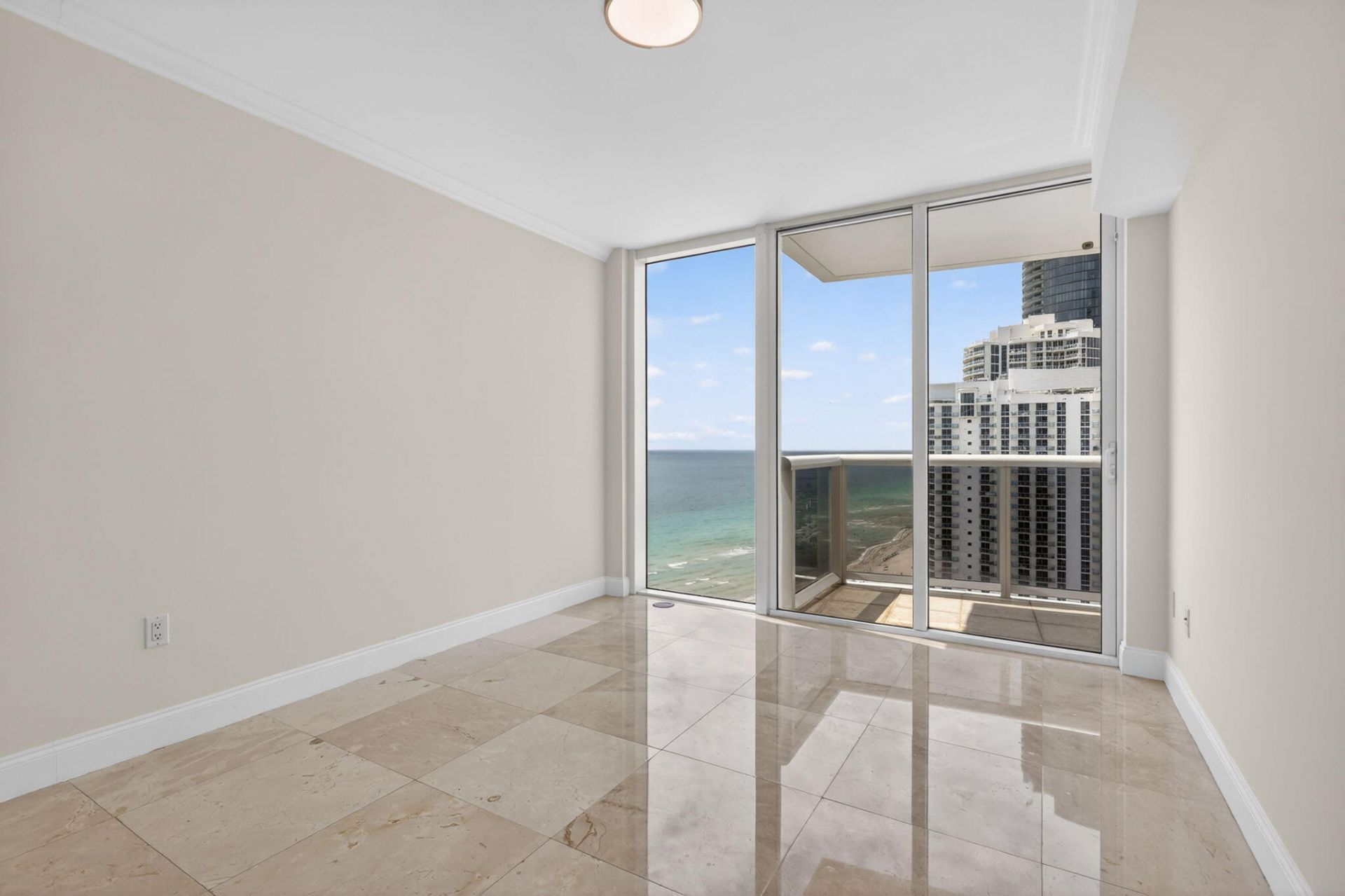 18911 Collins Avenue, Unit 2303, Sunny Isles Beach, FL 33160 Photo