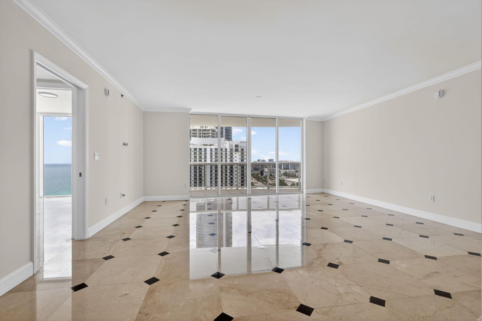 18911 Collins Avenue, Unit 2303, Sunny Isles Beach, FL 33160 Photo