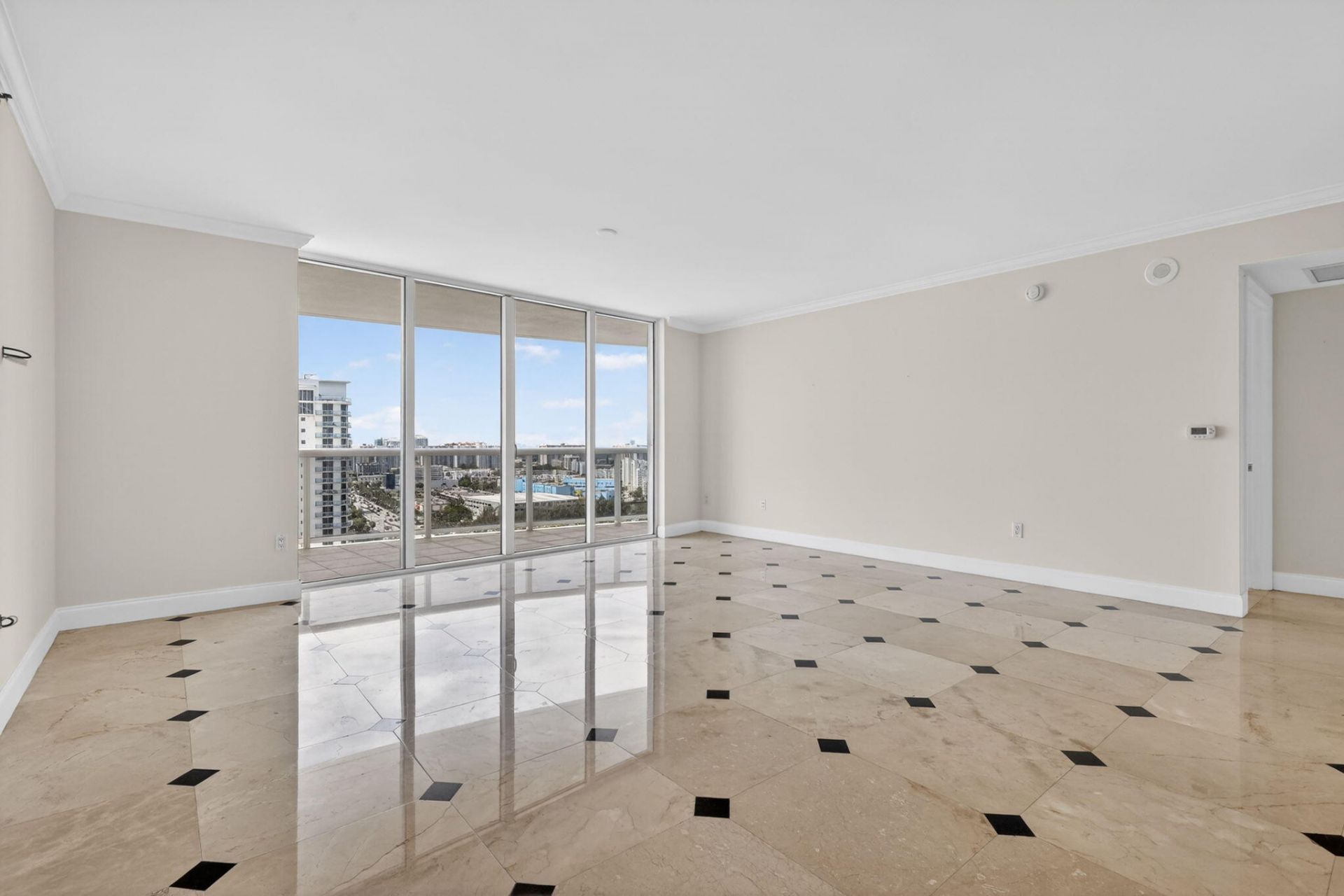 18911 Collins Avenue, Unit 2303, Sunny Isles Beach, FL 33160 Photo