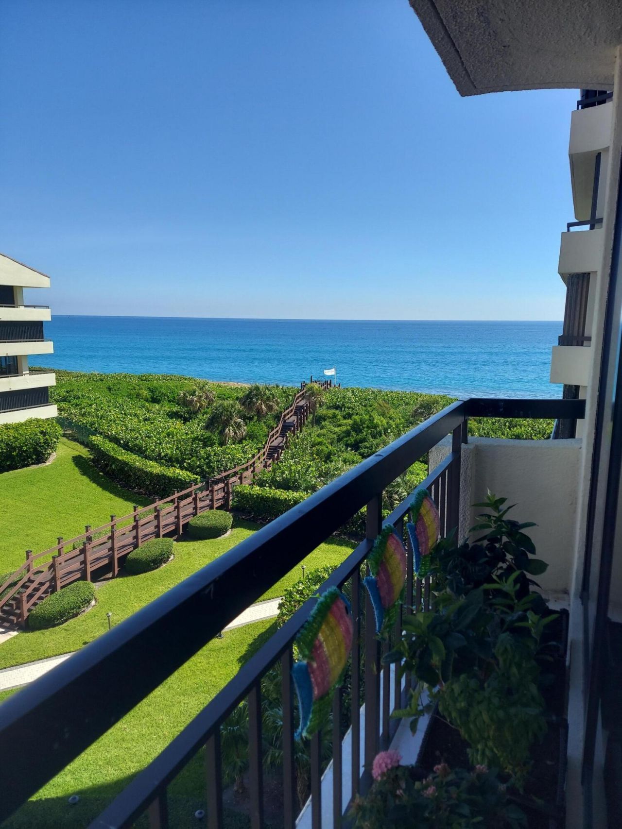 4000 N Ocean Drive, Unit 403, Singer Island, FL 33404 Photo