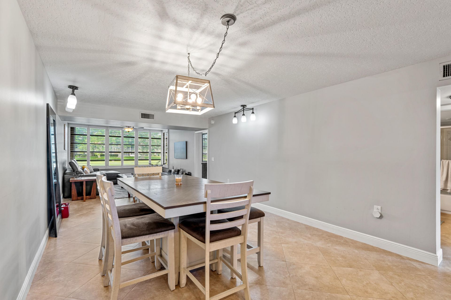 1713 Whitehall Drive, Unit 106, Davie, FL 33324 Photo