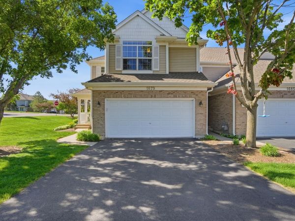 1679 Yellowstone Circle, Crystal Lake, IL 60014