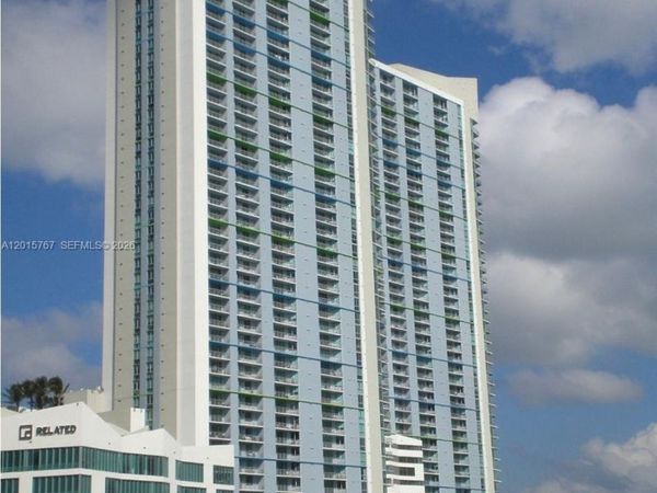325 S Biscayne Blvd , Unit 4016, Miami, FL 33131