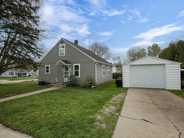 161 GARFIELD AVENUE, Clintonville, WI 54929
