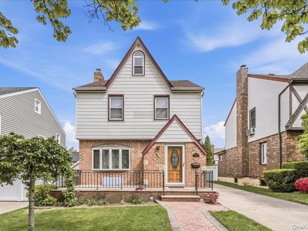 19911 24th Avenue , Whitestone, NY 11357