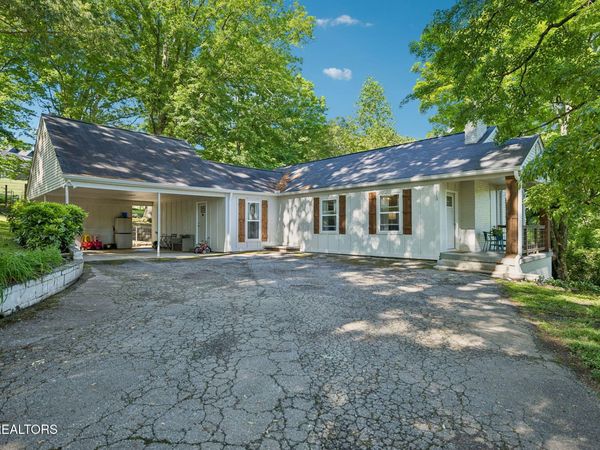 6513 Summerfield Drive, Knoxville, TN 37921