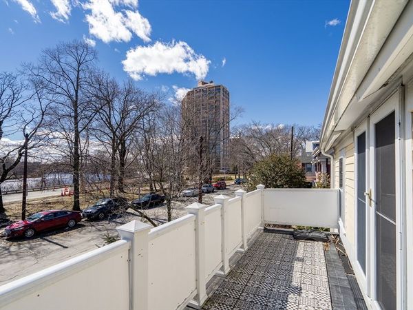 239 Mt Auburn Street, Cambridge, MA 02138