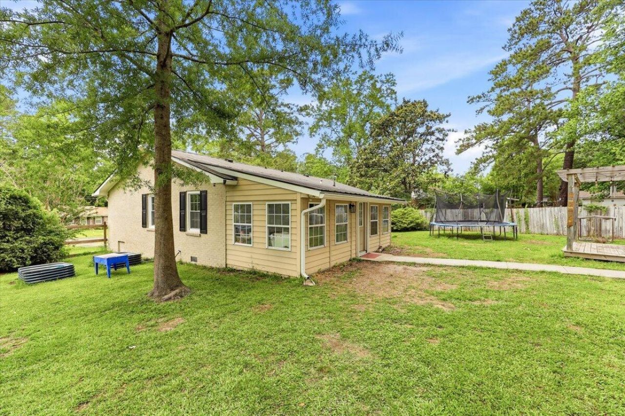 400 Forest Circle Photo 26