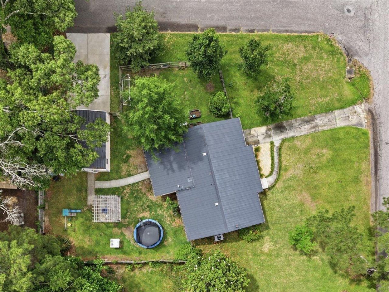 400 Forest Circle Photo 30