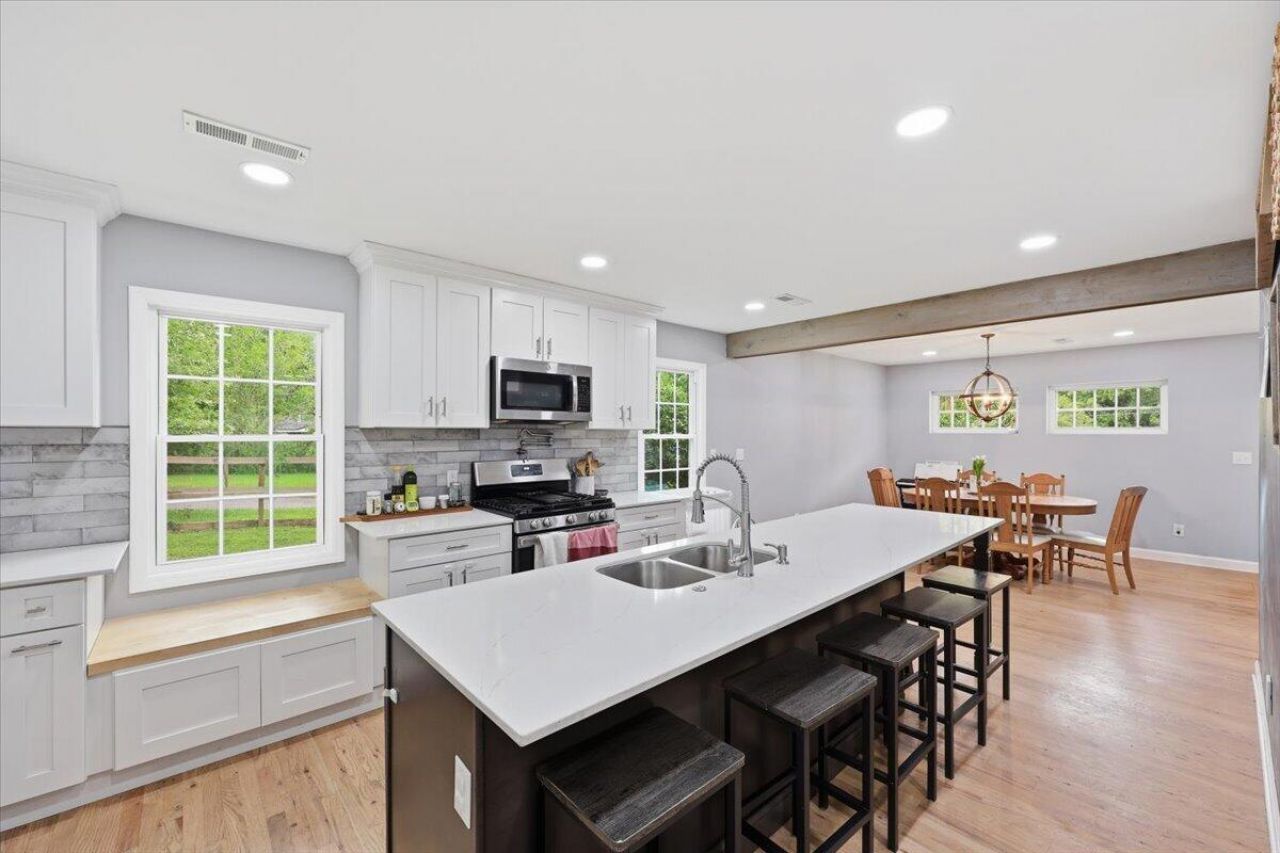 400 Forest Circle Photo 7