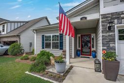 788 Xander Way photo 4