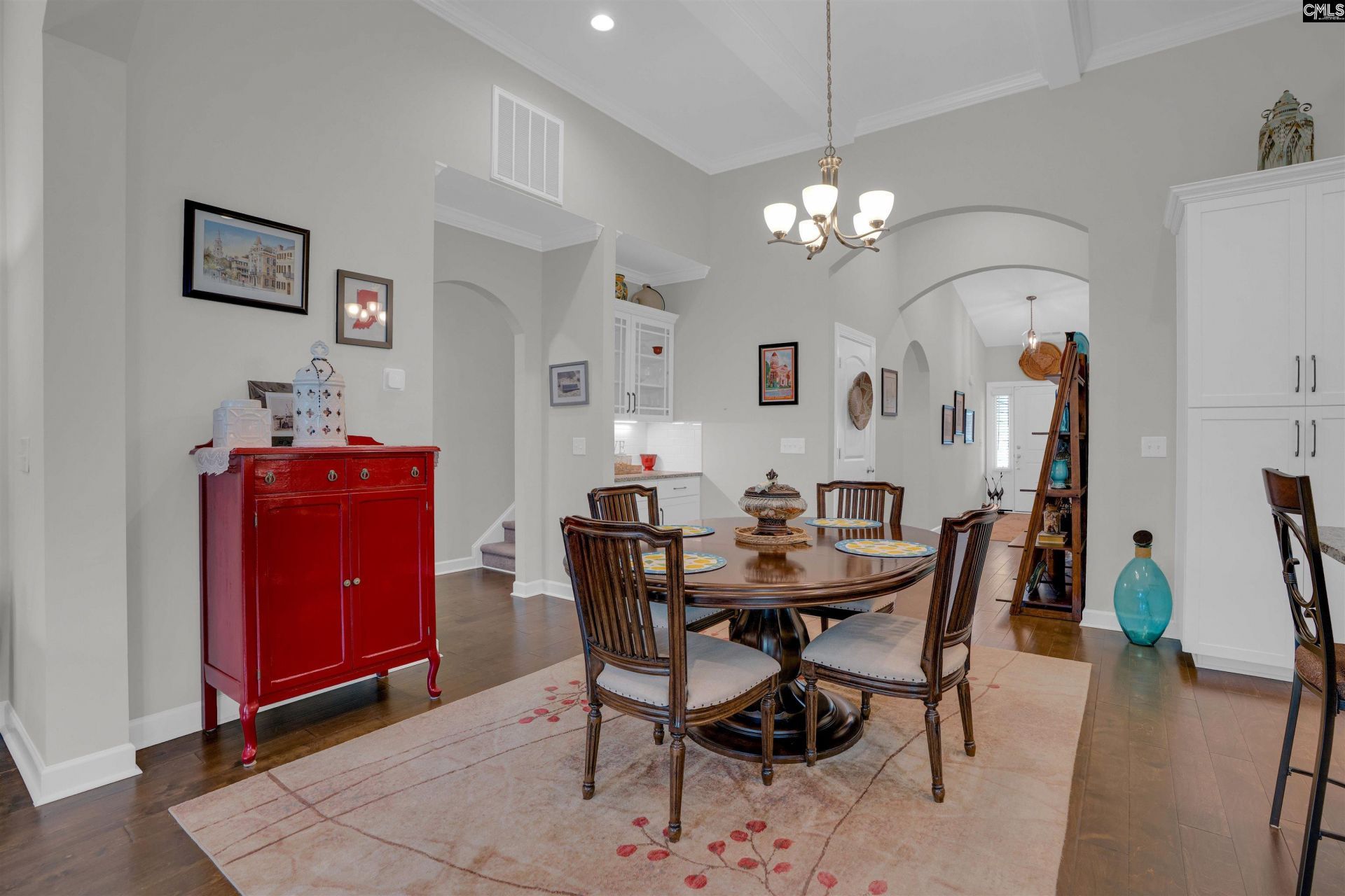 788 Xander Way Photo 7