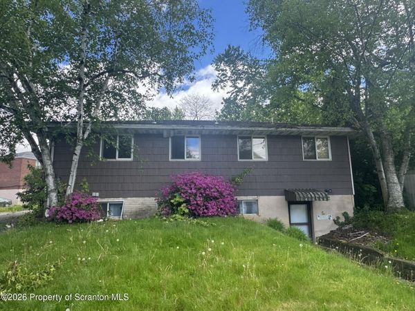 2326 Boulevard Avenue, Scranton, PA 18509