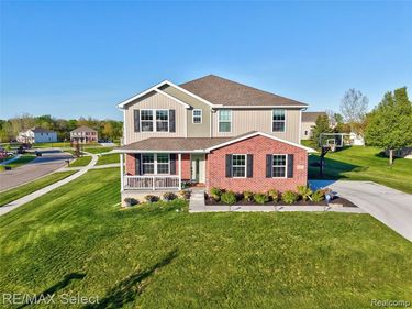 8371 Crossbow Court, Grand Blanc Twp, MI 48439