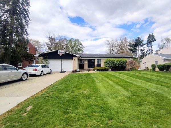 17060 Jeanette Street, Southfield, Mi 48075
