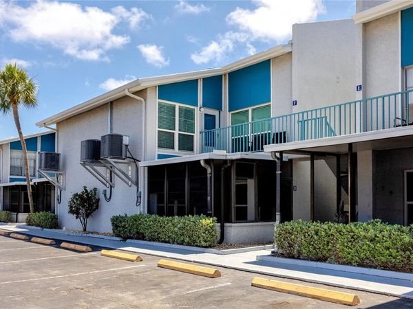 159 MEDALLION BOULEVARD , Unit F, MADEIRA BEACH, FL 33708