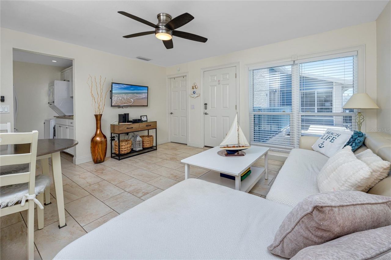 159 Medallion Boulevard , Unit F, Madeira Beach, FL 33708 Photo