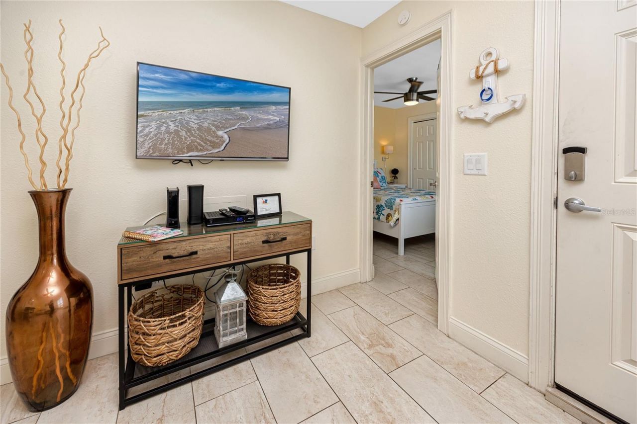 159 Medallion Boulevard , Unit F, Madeira Beach, FL 33708 Photo
