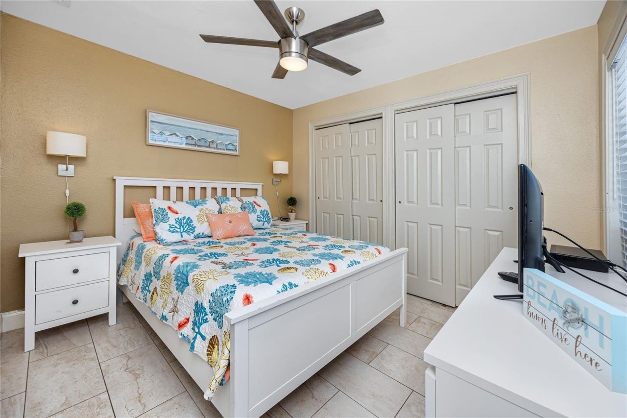 159 Medallion Boulevard , Unit F, Madeira Beach, FL 33708 Photo