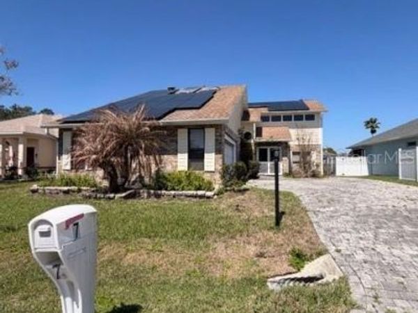 7 CLEE CT , PALM COAST, FL 32137