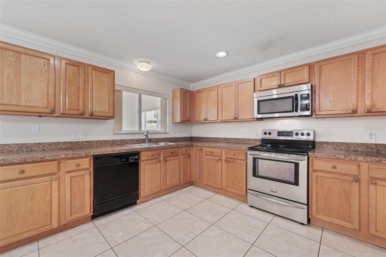 831 Neptune Pointe Lane, Kissimmee, FL 34744 Photo