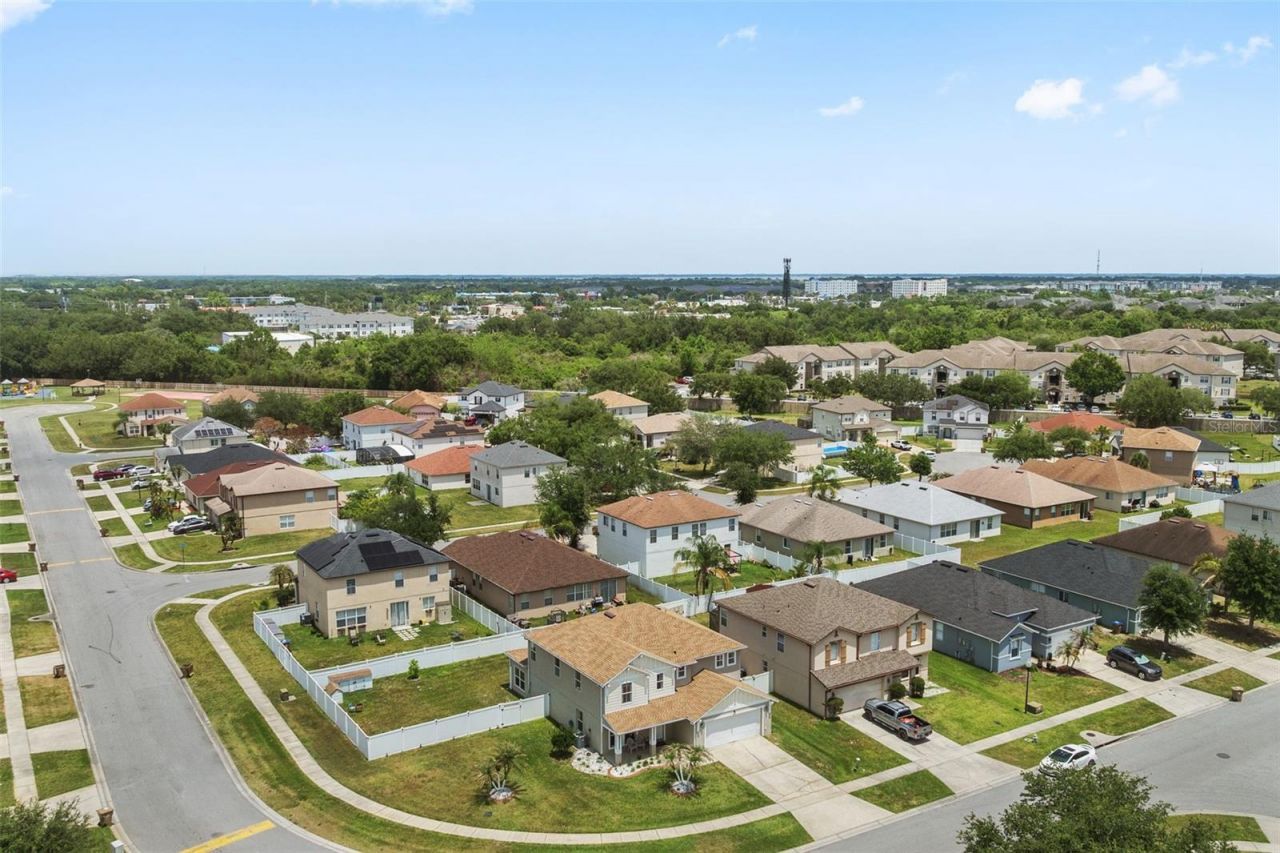 831 Neptune Pointe Lane, Kissimmee, FL 34744 Photo