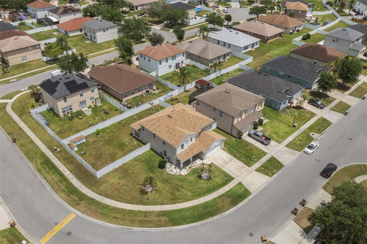 831 Neptune Pointe Lane, Kissimmee, FL 34744 Photo