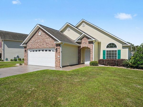 293 Southern Breezes Circle, Murrells Inlet, SC 29576