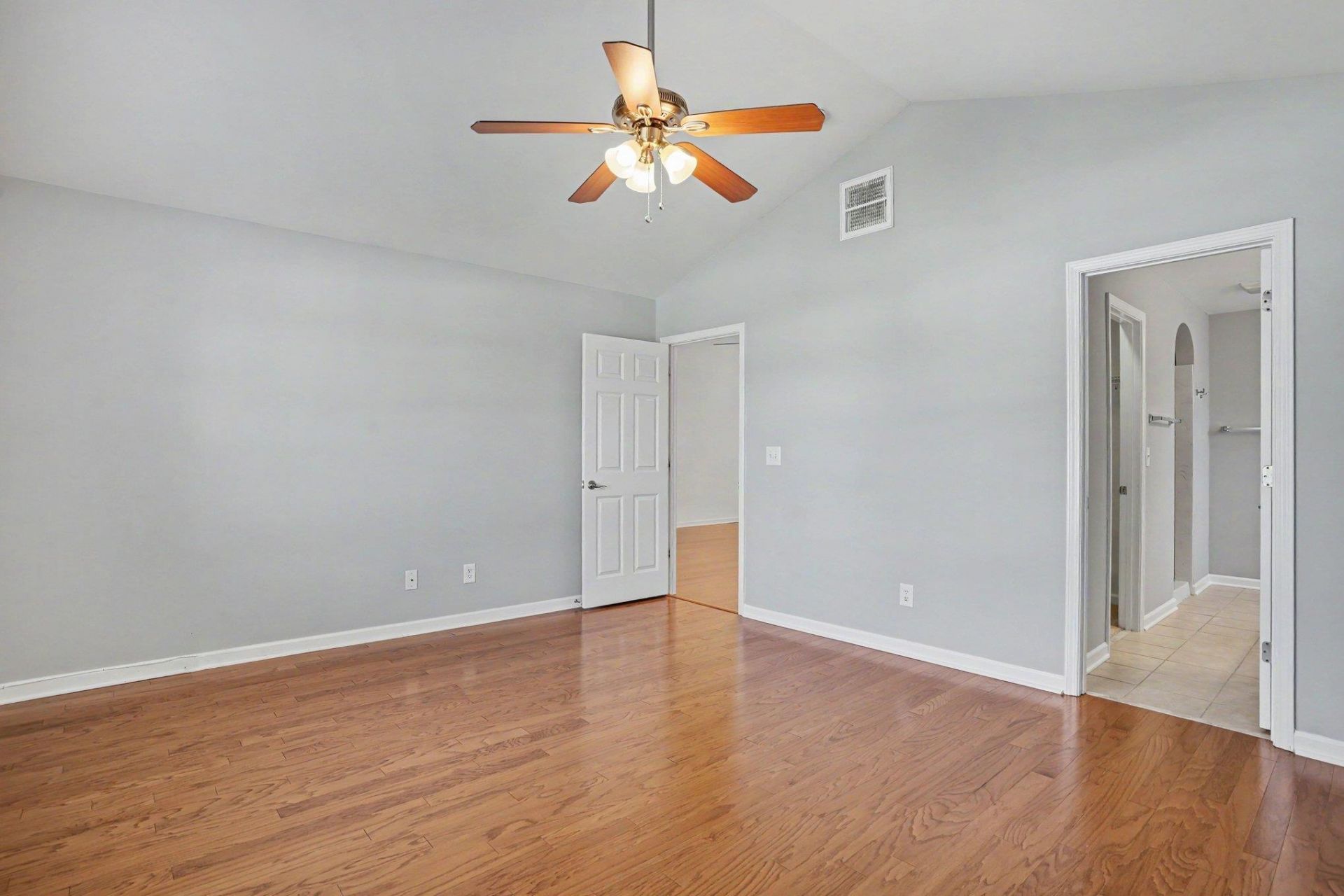 293 Southern Breezes Circle Photo 25