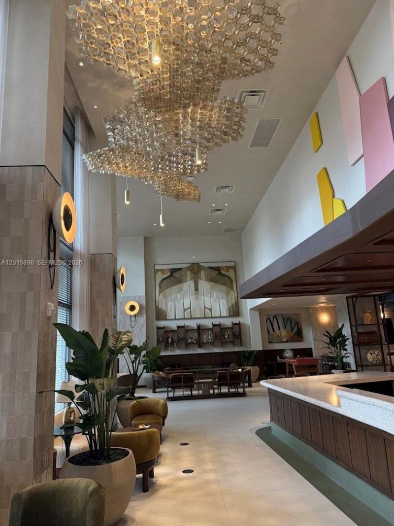 1611 SW 2nd Ave , Unit 707, Miami, FL 33129 Photo