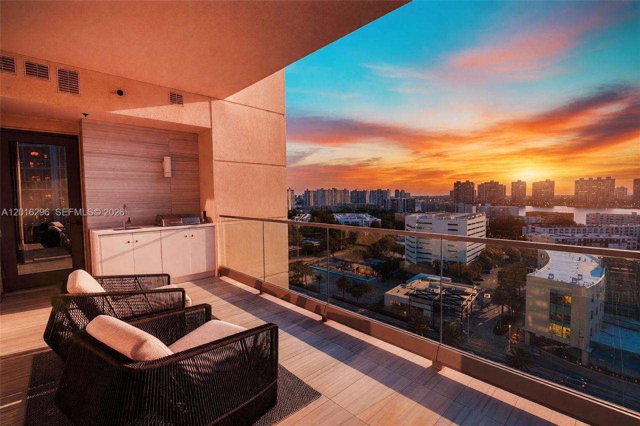 17975 Collins Ave , Unit N-1402, Sunny Isles Beach, FL 33160 Photo