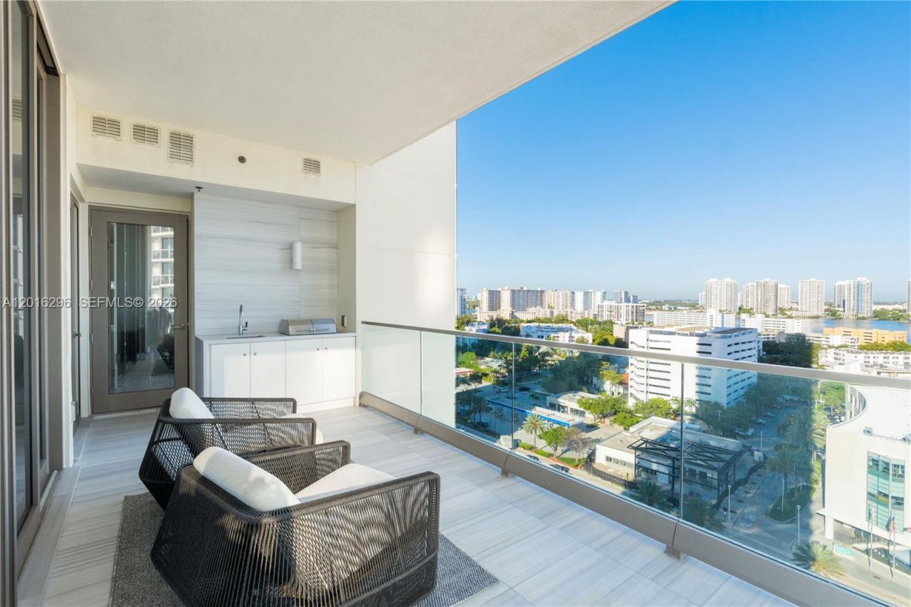 17975 Collins Ave , Unit N-1402, Sunny Isles Beach, FL 33160 Photo