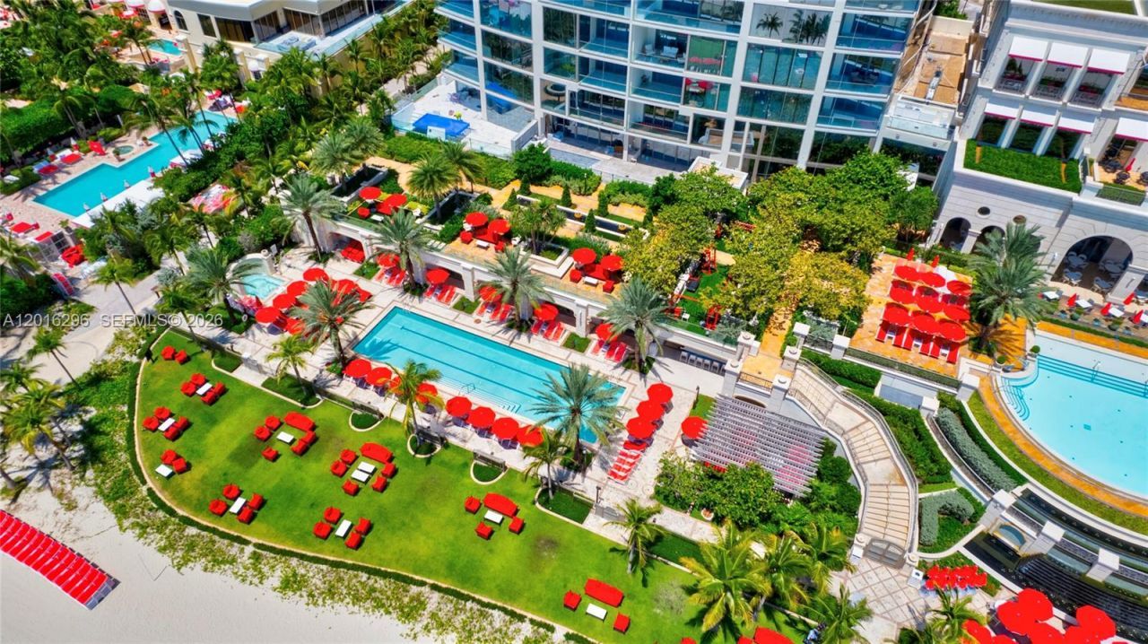 17975 Collins Ave , Unit N-1402, Sunny Isles Beach, FL 33160 Photo
